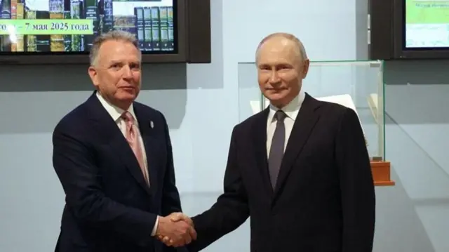 રશિયા, અમેરિકા, યુક્રેન યુદ્ધ, વાતચીત, શાંતિ, ઝેલેન્સ્કી, ટ્રમ્પ, પુતિન, બીબીસી ગુજરાતી, ગુજરાત સમાચાર, ગુજરાત, ન્યૂઝ અપડેટ, બીબીસી ન્યૂઝ 