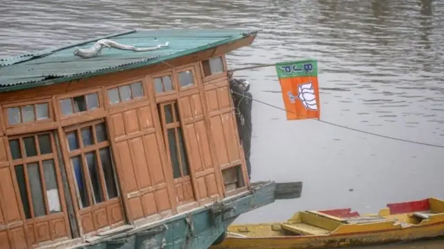 பாகிஸ்தான் பிரதமர் ஷாபாஸ் ஷெரீப்