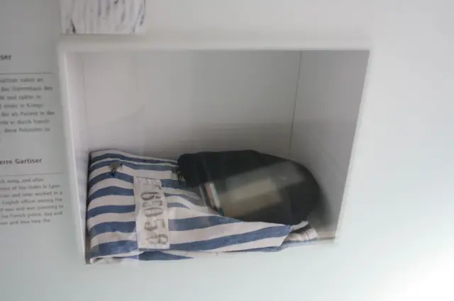 Uniforme de prisioneiros de campo de concentração nazista