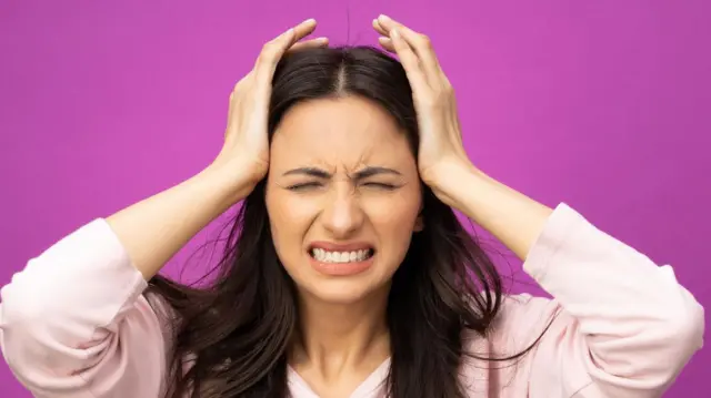 માઇગ્રેન એટલે શું, માઇગ્રેન કેમ થાય છે, માઇગ્રેન એટલે આધાશીશી, માઇગ્રેન ઉપર અભ્યાસ, આધાશીશીનો ઇલાજ અને સારવાર, સંશોધન, બીબીસી ગુજરાતી