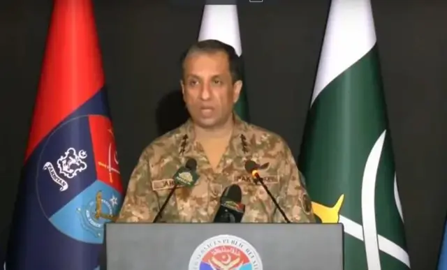 د پاکستاني پوځ ویاند ډګر جنرال احمد شریف چوهدري