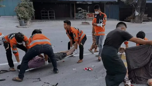 မုံရွာမြို့၊ မြေနဲရွာတံတားအနီးယာဥ်တိုက်မှု အမျိုးသား ၂ ဦးသေဆုံ