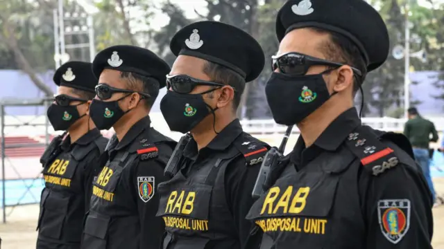 র‍্যাবের বিরুদ্ধে মানবাধিকার লংঘনের অভিযোগ রয়েছে