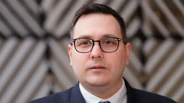 ချက်သမ္မတ နိုင်ငံခြားရေးဝန်ကြီး ယန် လီပက်ဗ်စကီယာ