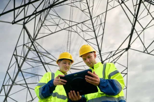 બીબીસી ગુજરાતી ઍનર્જી લિક્વિડ એર રિન્યૂએબલ ઉર્જા ટેક્નોલોજી