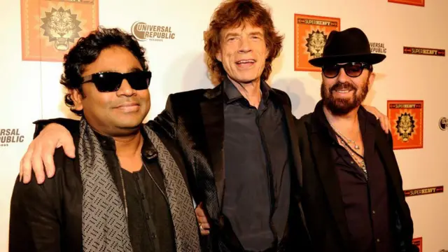 सितंबर, 2011 में मिक जैगर और डेव स्टीवर्ट के साथ एल्बम 'सुपरहैवी' की रिलीज़ के दौरान एआर रहमान