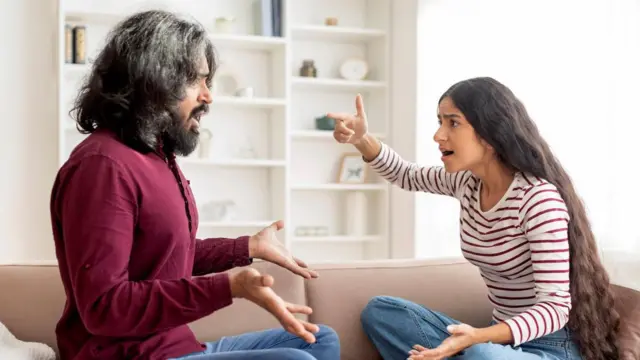 वडील मुलगी