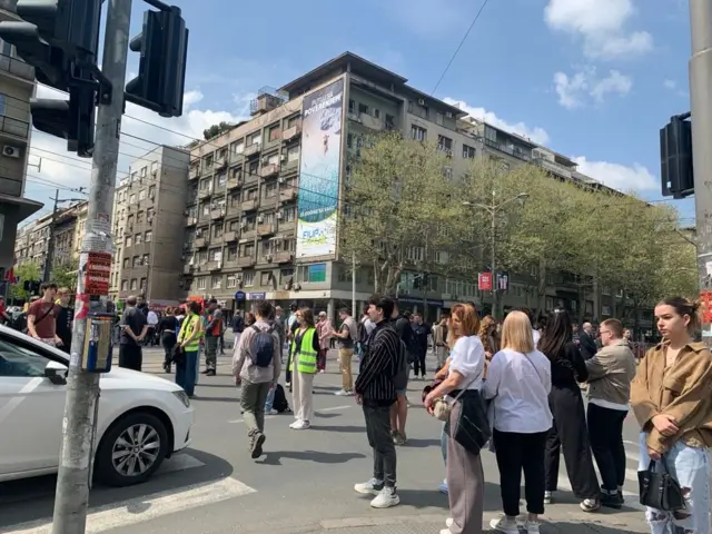 Šesnaest minuta ćutanja ispred Pravnog fakulteta 