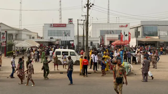 Awọn ero niwaju banki kan