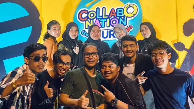 Foto Annisa dan teman-temannya di festival musik