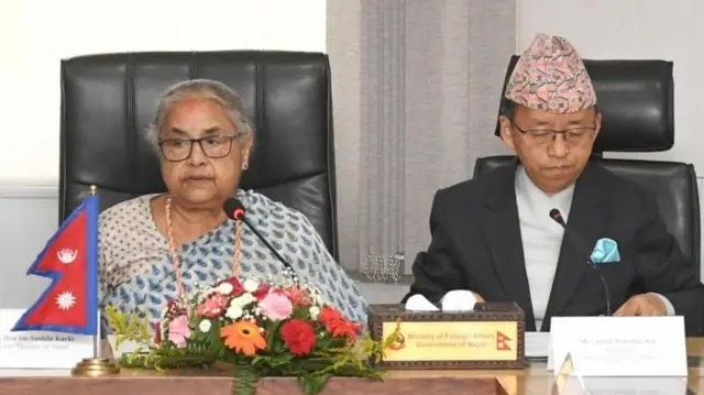 प्रधानमन्त्री सुशीला कार्की र परराष्ट्रसचिव अमृतबहादुर राई