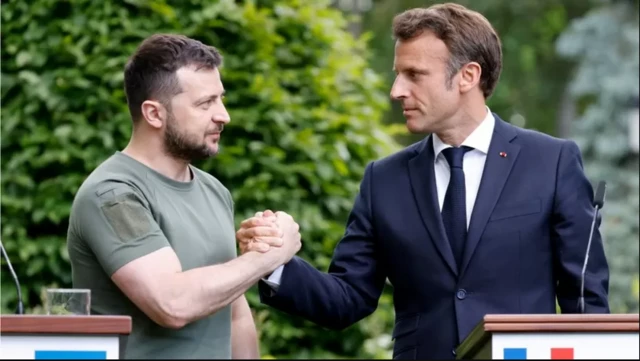 Macron və Zelenski Kiyevdə görüşüb