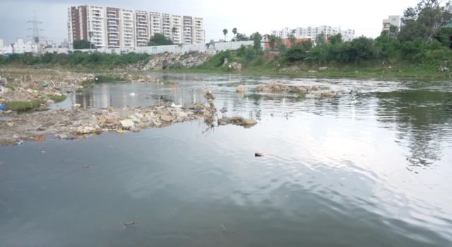 బాపూఘాట్ వద్ద మూసీ నది