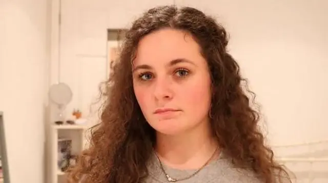 Анна повідомила, що стала жертвою небажаних актів сексуального насильства