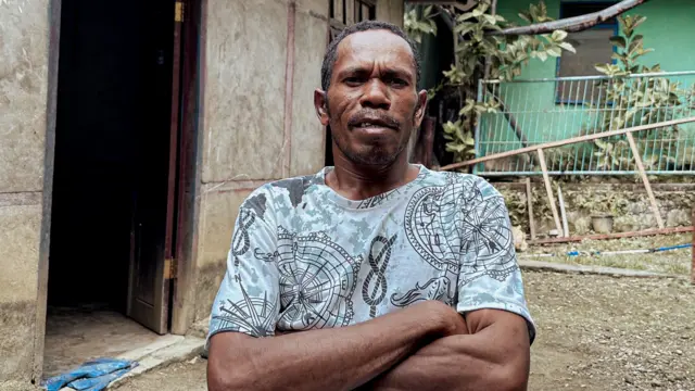 Satu tungku tiga batu