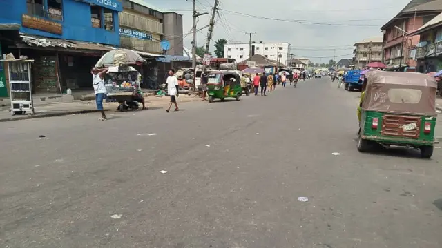 Ụfọdụ okporoụzọ dị n'Aba gbatụrụ chakooo.