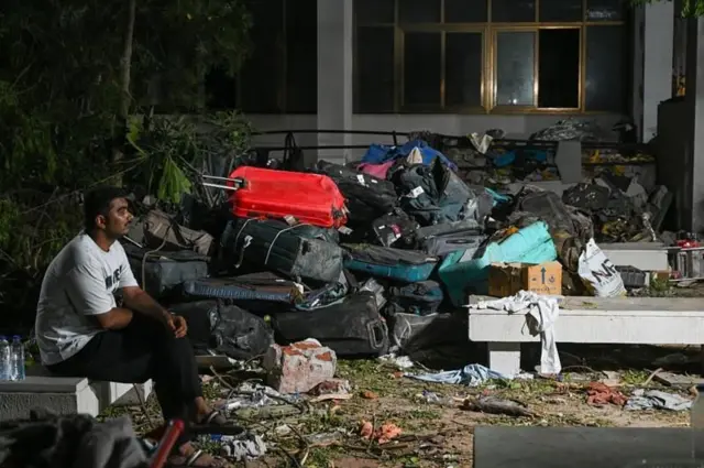 ઍર ઇન્ડિયા, અમદાવાદ વિમાન દુર્ઘટના, બૉઇંગ 787, વિમાનમાં અનેક પ્રકારની ખામીઓ, ઍક્ટિવિસ્ટના આરોપ, બીબીસી ગુજરાતી 