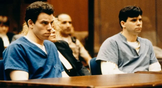 Lyle ve Erik Menendez mahkemede