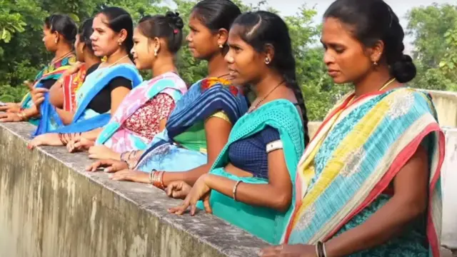મહિલાઓ
