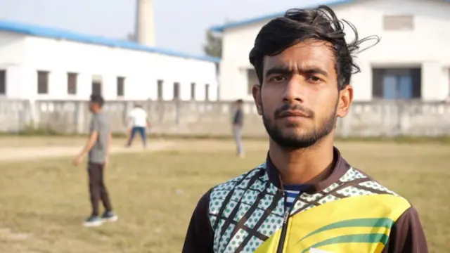 નમાજ પઢીને દુઆ કરતાં મોહમ્મદ શમીનાં માતા અંજુમ આરા