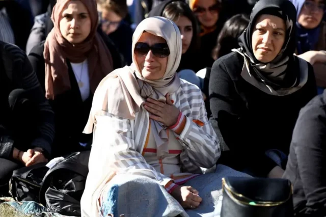 شرکت‌کنندگان در مراسم تشییع فتح‌الله گولن