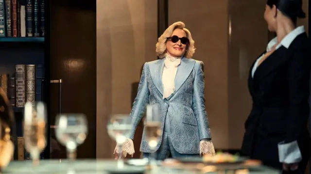 Glenn Close en la serie "Todo vale"