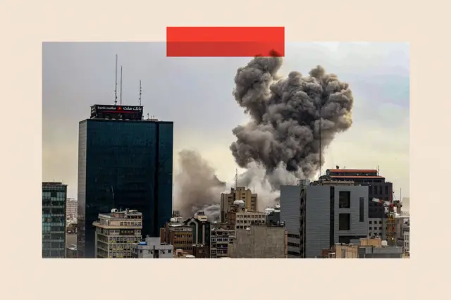 Общий вид Тегерана с видимым вдали дымом 