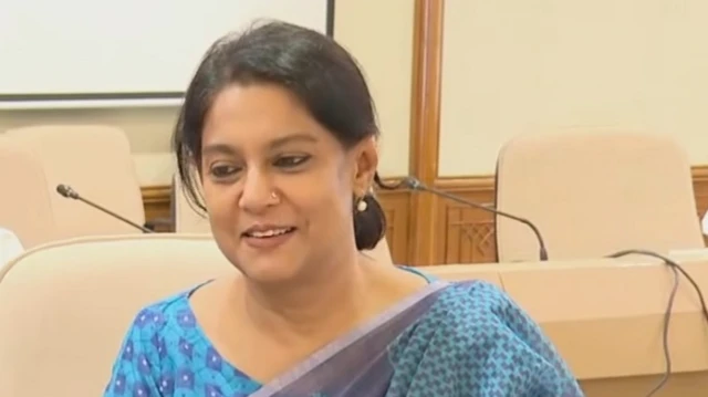 బంగ్లాదేశ్, హిందువులు, బౌద్ధులు, క్రైస్తవులు, మైనారిటీలపై దాడులు షేక్ హసీనా, భారత్ బంగ్లాదేశ్ సంబంధాలు