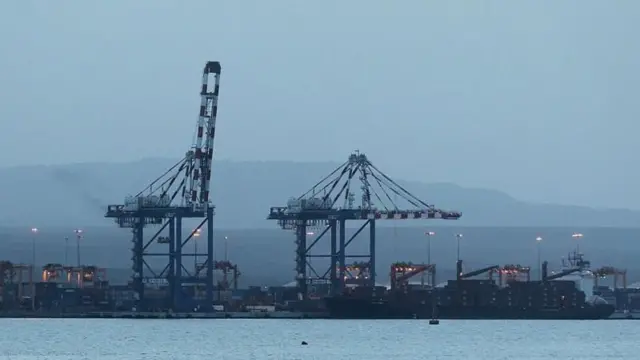 Mi'oota galaanarra fe'amaa jiran