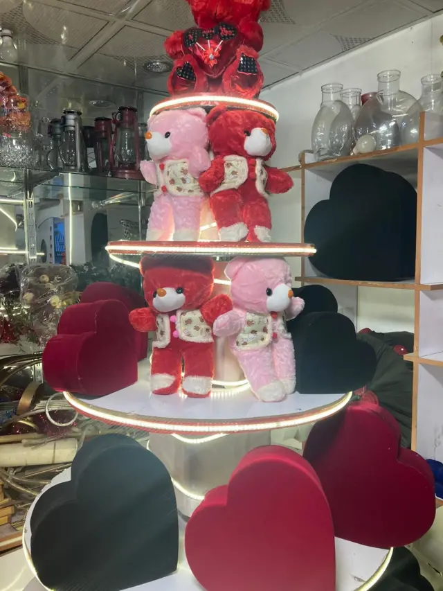 تحفه‌های والنتاین در کابل 