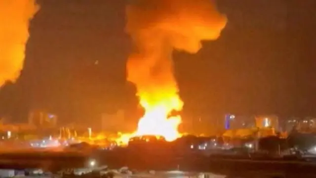 Os moradores de Caracas gravaram em vídeo as diferentes explosões durante a incursão dos EUA em Caracas
