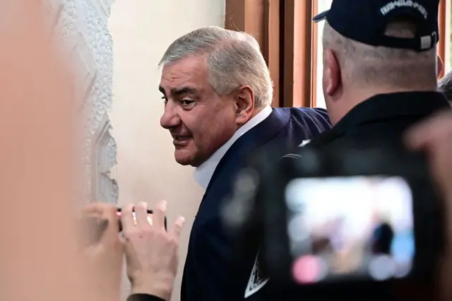 Самвел Карапетян