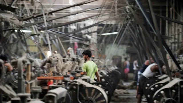 வடமாநில தொழிலாளர்கள்