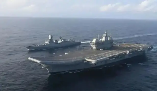 ඉන්දියාව සතුව INS වික්‍රම් ආදිත්‍ය සහ INS වික්‍රාන්ට් යන ගුවන් යානා ප්‍රවාහන නෞකා දෙකක් ඇත. එයින් වික්‍රාන්ට් යනු ඉන්දියාව විසින්ම නිපදවා 2022 දී නාවික හමුදාවට භාර දෙන ලද නෞකාවයි.