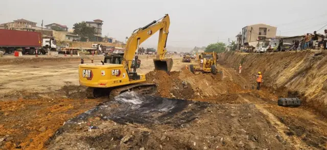 Chantier de l'entrée Est de Douala