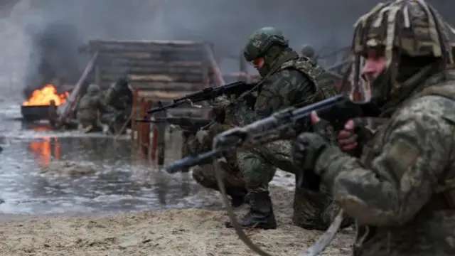 Belarus sınırındaki Ukrayna askerleri