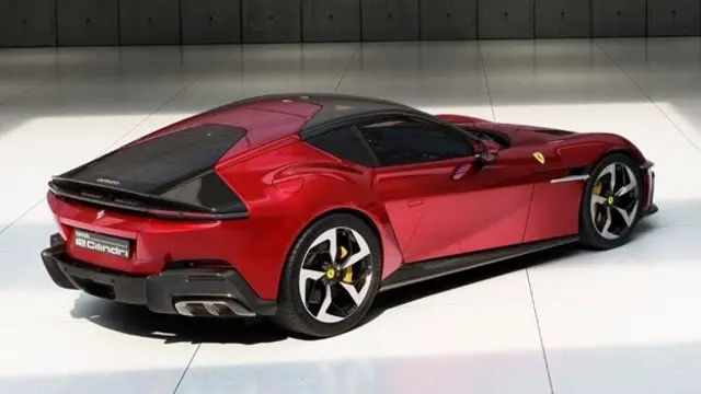 قیمت پایه مدل کوپه در ایتالیا ۳۹۵ هزار یورو است.