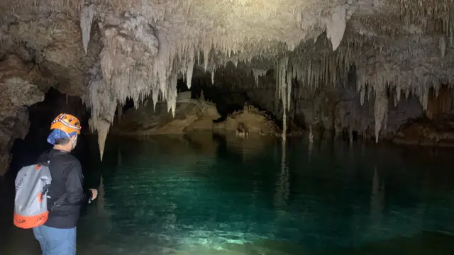 Interior da caverna Oppenheimer