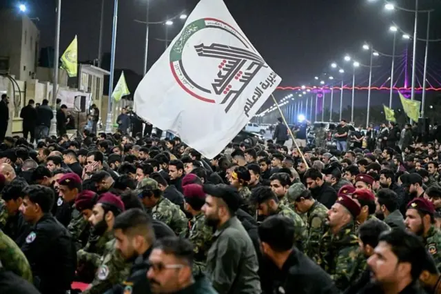 Сүрөттө: 1980-жылдардан баштап Иран чөлкөмдө өзүнүн кызыкчылыктарын коргоо үчүн куралдуу топтордун жана союздаштардын кеңири прокси системасын түзө алды. Сүрөттө: Ирактын куралдуу күчтөрүнүн мүчөлөрү