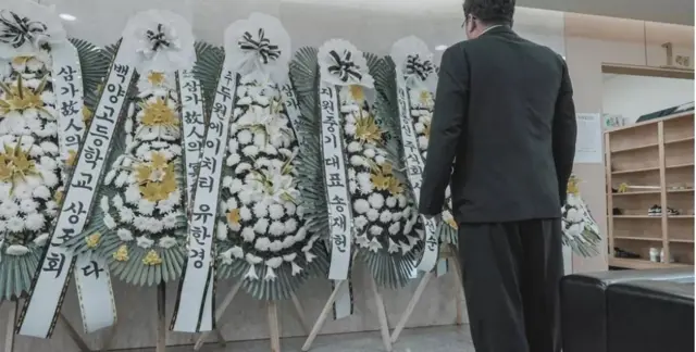 ဂျိမ်းရဲ့ မိဘတွေက သူတို့သားကြုံလိုက်ရတဲ့ &nbsp;အဖြစ်ဆိုးအတွက် ဘယ်သူ့ကိုမှ အပြစ်မတင်ကြသေးပါဘူး