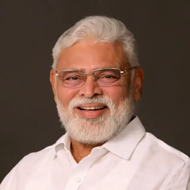 అంబటి రాంబాబు, విజయవాడ, ప్రకాశం బరాజ్, కృష్ణా నది, బోట్లు, టీడీపీ వైసీపీ