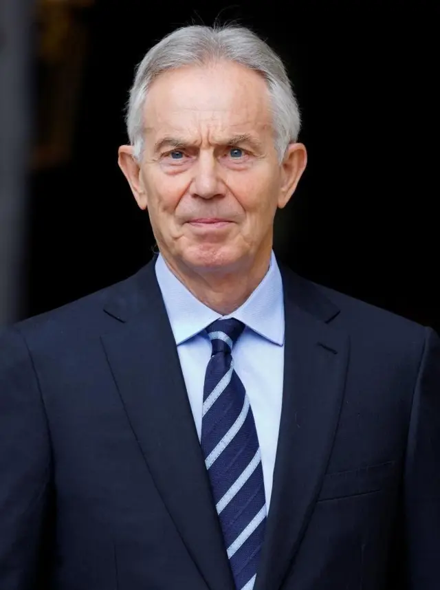 
ब्रिटनचे तत्कालीन पंतप्रधान टोनी ब्लेअर
