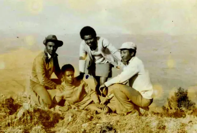 የሰላ ድንጋይ ዘማቾች