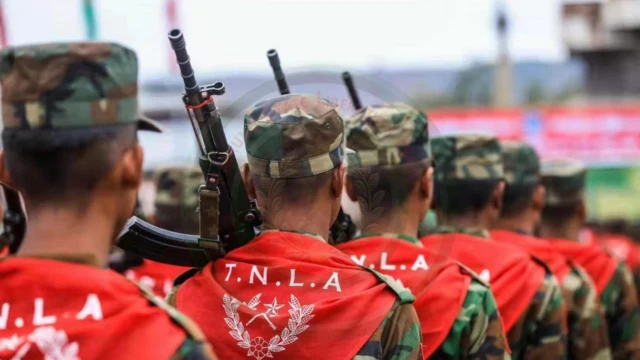 TNLA တပ်ဖွဲ့ဝင်တချို့ (ပုံဟောင်း)