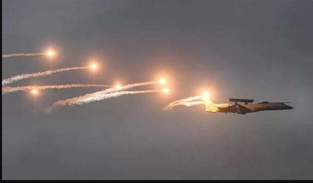 Hindiya ayaa waxay ka mid tahay imika dalalka farsameeyo hubka