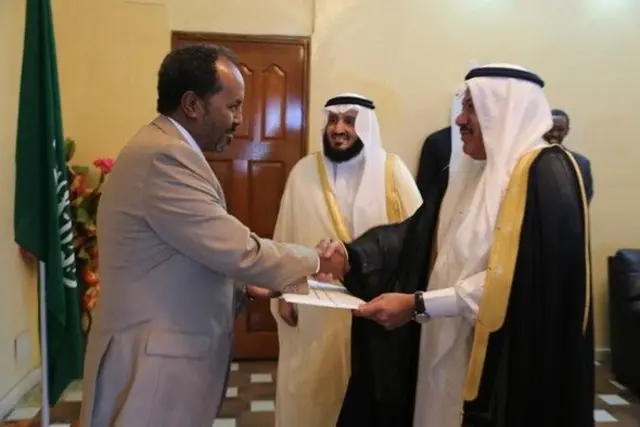 Xasan sheekh iyo safiirka sacuudiga 