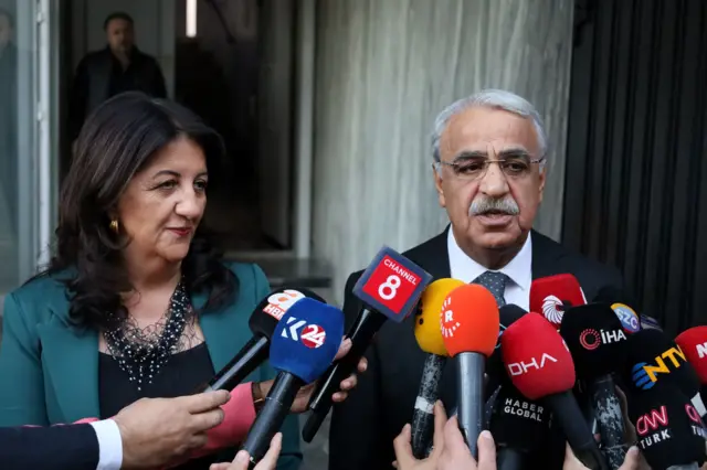 Pervin Buldan ve Mithat Sancar, Erdoğan görüşmesi öncesi gazetecilere açıklamalar yaptı.