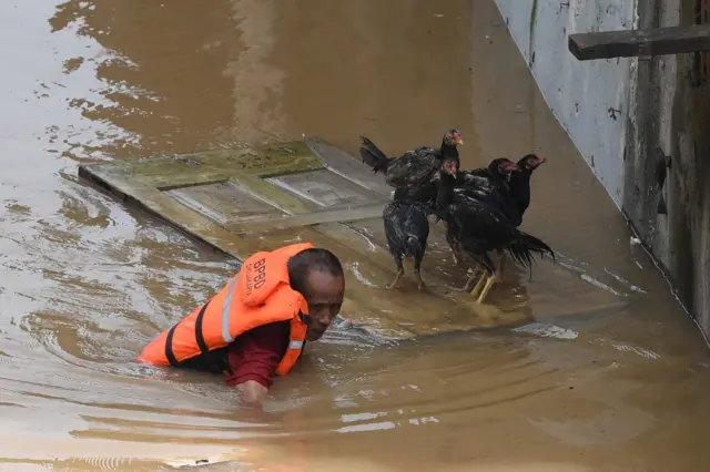 Banjir Jakarta, banjir bekasi, banjir jakarta 2025