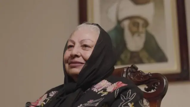 فریده مهوش، یکی از مشهورترین خوانندگان زن افغانستان