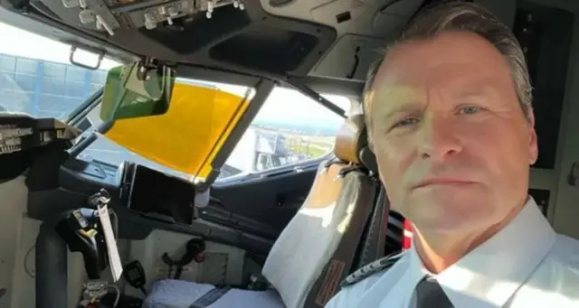 डेनिस ताजेर